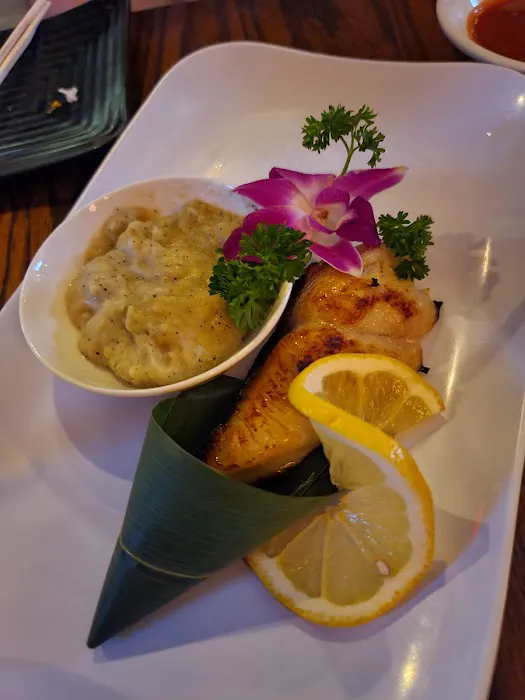 Raku Izakaya Picture 10