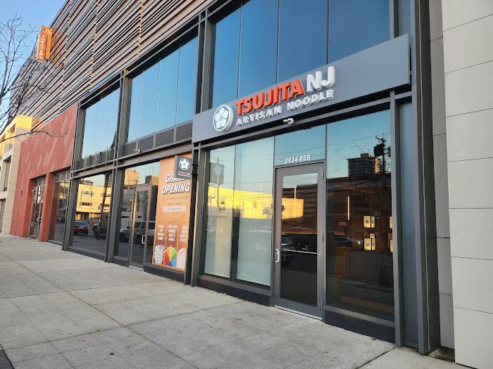 Tsujita NJ Artisan Noodles Picture 3