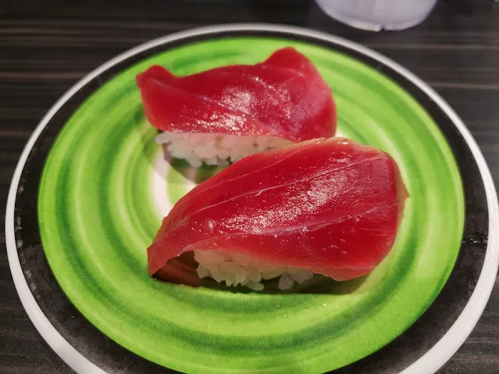 Kura Revolving Sushi Bar Picture 7
