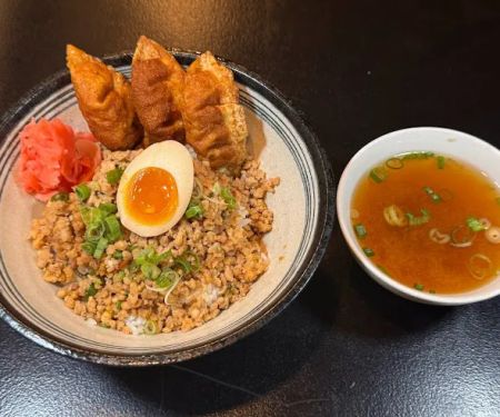 ITSHOW Tendon & Ramen