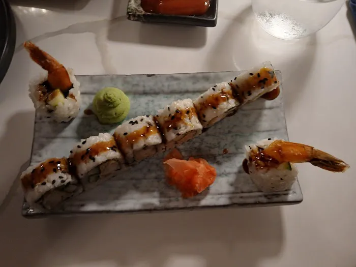 MamaSushi Little Italy Picture 2