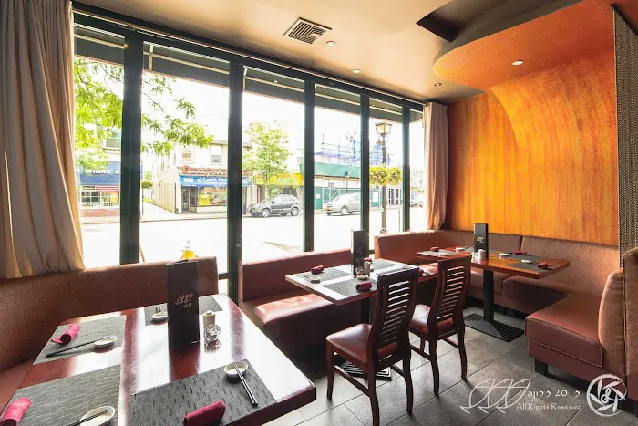 Takumi Sushi Hibachi & Lounge Picture 2
