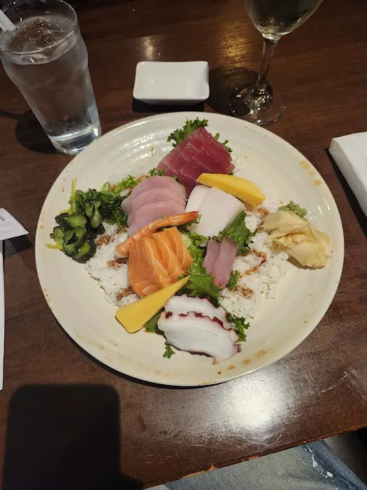 Sumou Sushi & Hibachi Picture 4