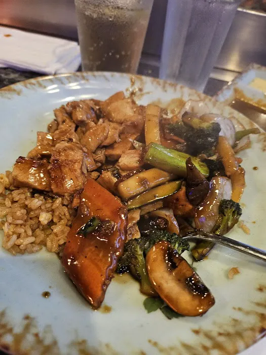 Izumi Sushi & Hibachi Picture 10
