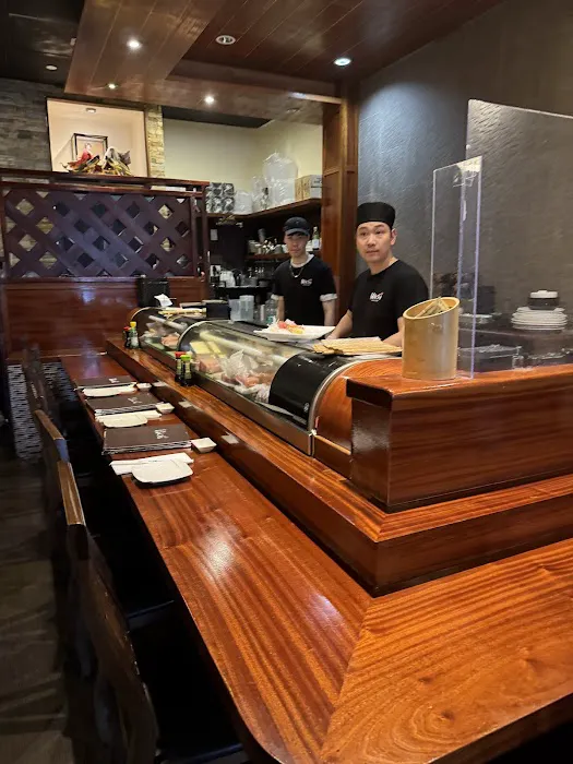 Hachi Sushi Picture 1