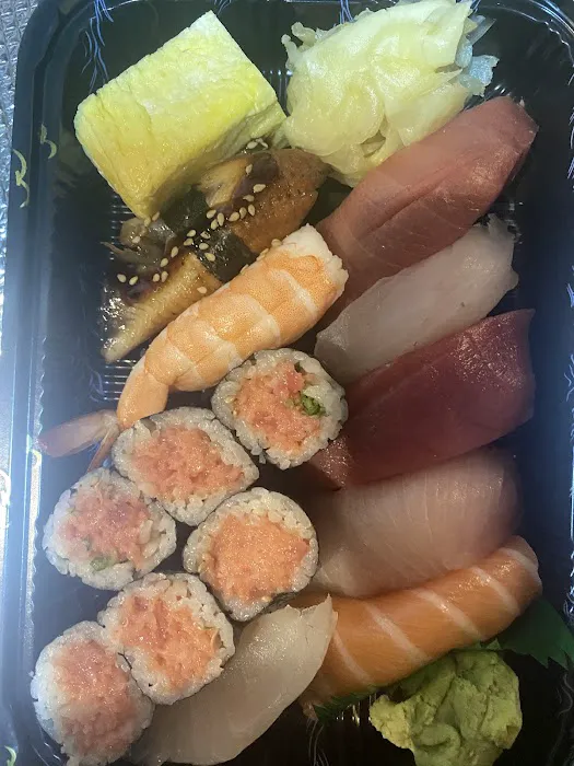 Hachi Sushi Picture 2