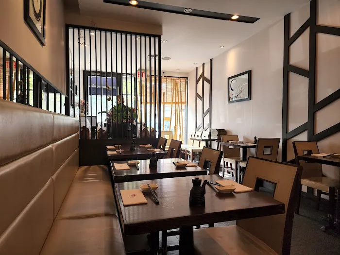 Aoyu Sushi Picture 5