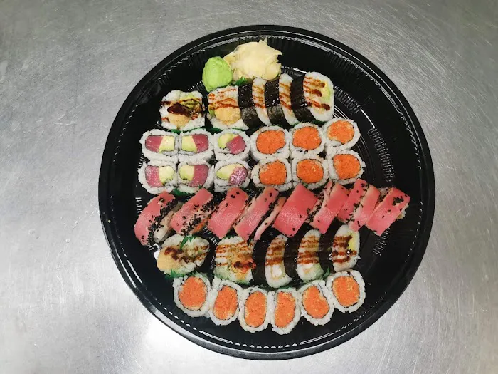 Osaka sushi Picture 1