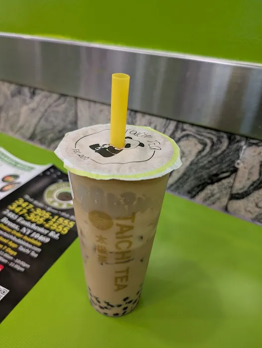 Taichi Bubble Tea, Ramen & Poke Picture 4