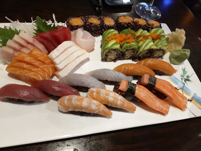 Tomo Japanese Cuisine Picture 4