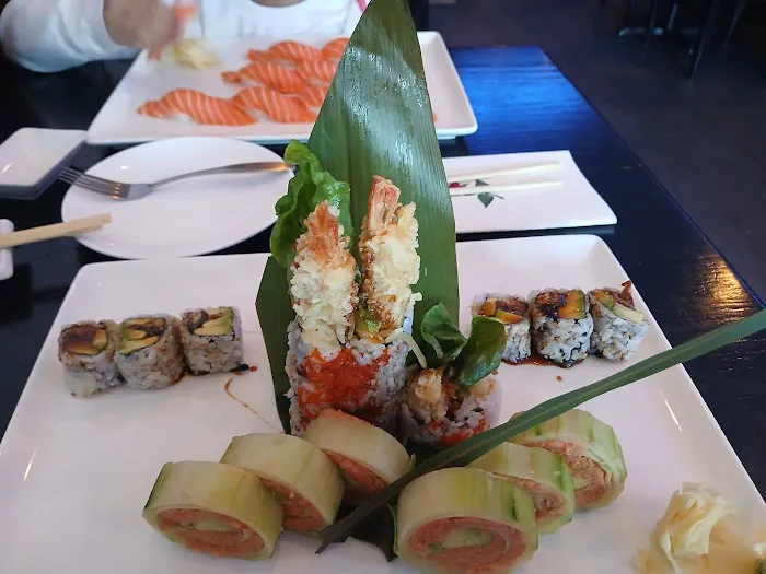 Onsen Sushi Picture 1