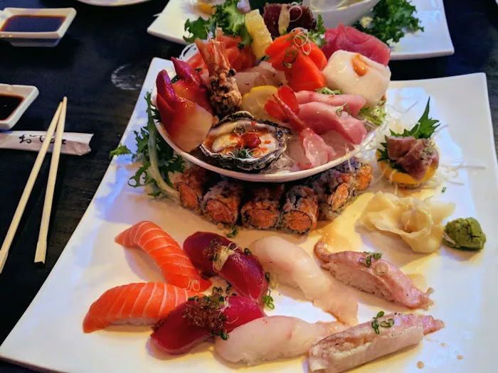 Onsen Sushi Picture 3