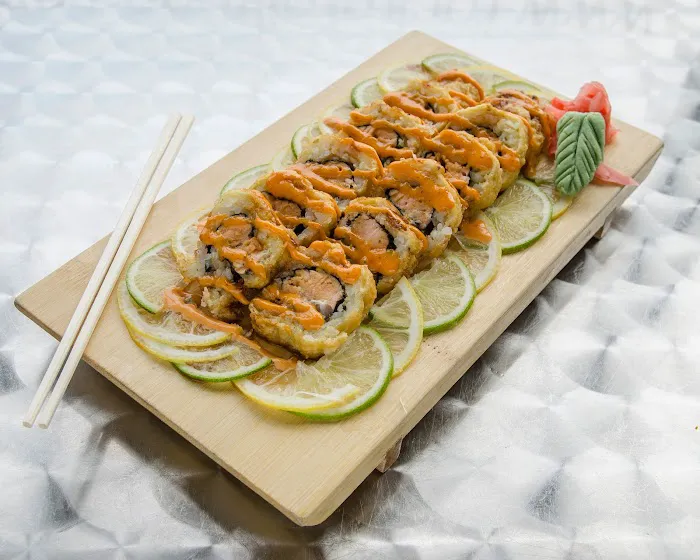 Rock N' Roll Sushi & Noodle Bar Picture 9