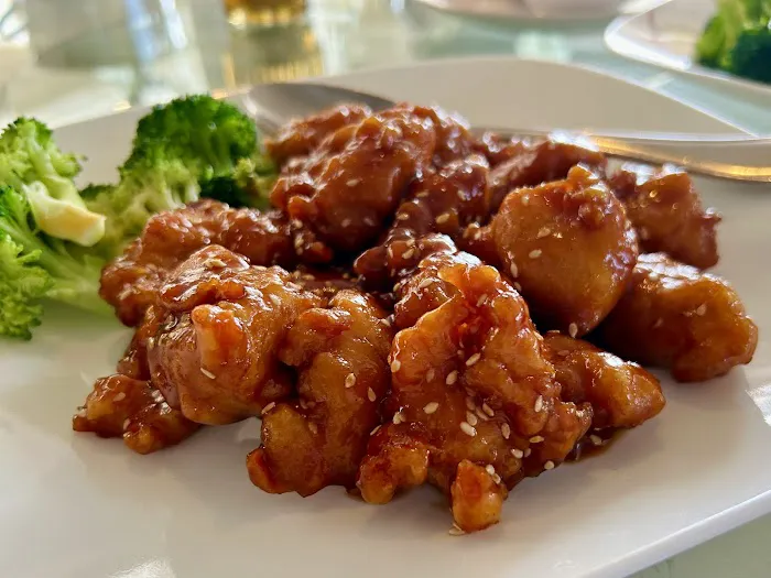 Mr. Wok & Sushi Picture 1