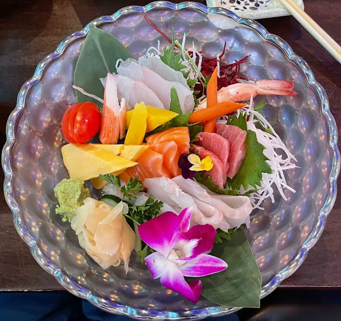 Izumi Sushi and Hibachi Steak house Picture 7
