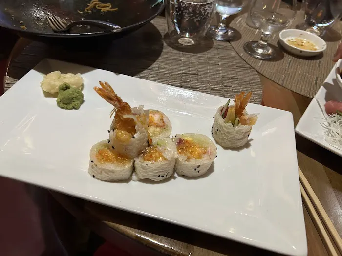 360 Taiko Sushi & Lounge Picture 5