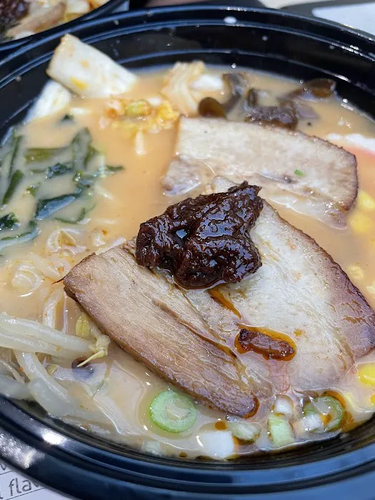 Yume Ramen and Cake Picture 2