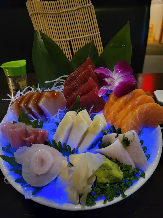 Sam's Sushi Bistro Picture 7