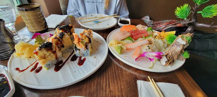 Okinawa Sushi & Grill Picture 5