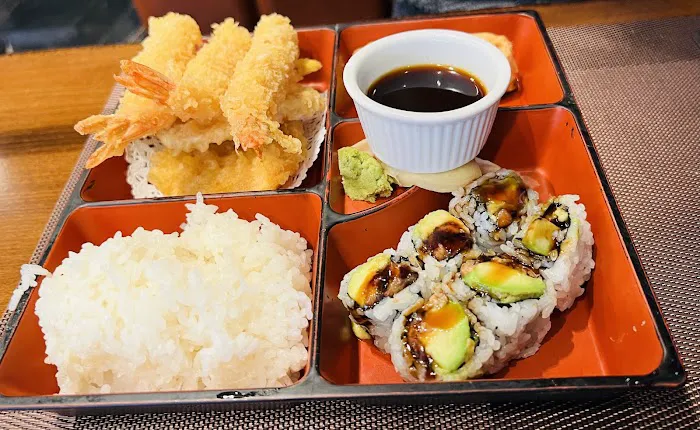 Oishi Sushi Picture 8
