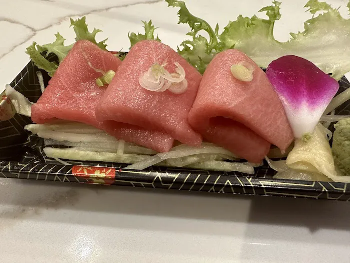Oishi Sushi Picture 6