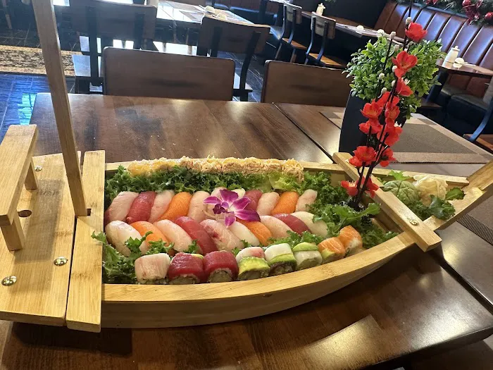 Oishi Sushi Picture 7