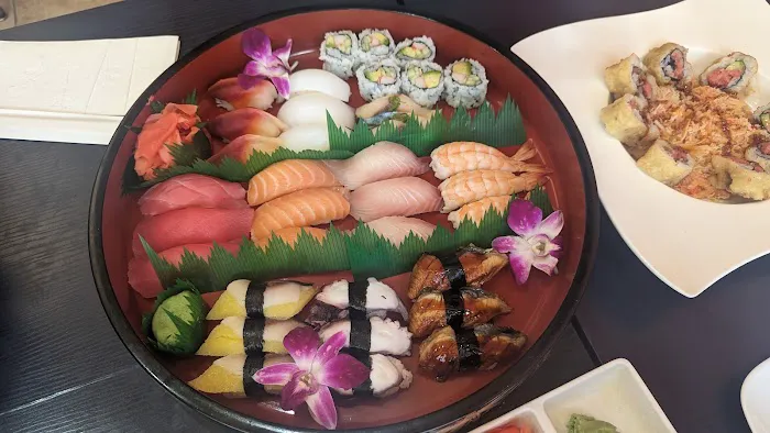 Ms. Sushi Picture 3