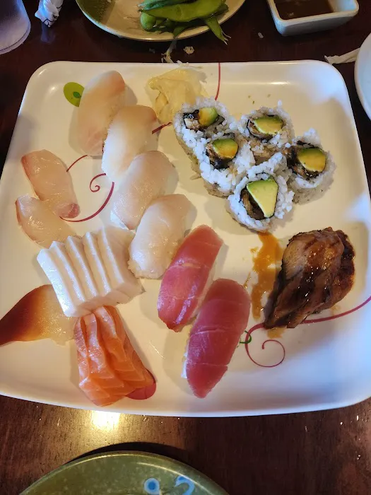 Sushi Castle Picture 10