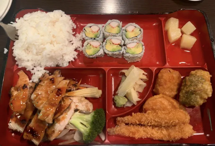 Sushi Palace Picture 4