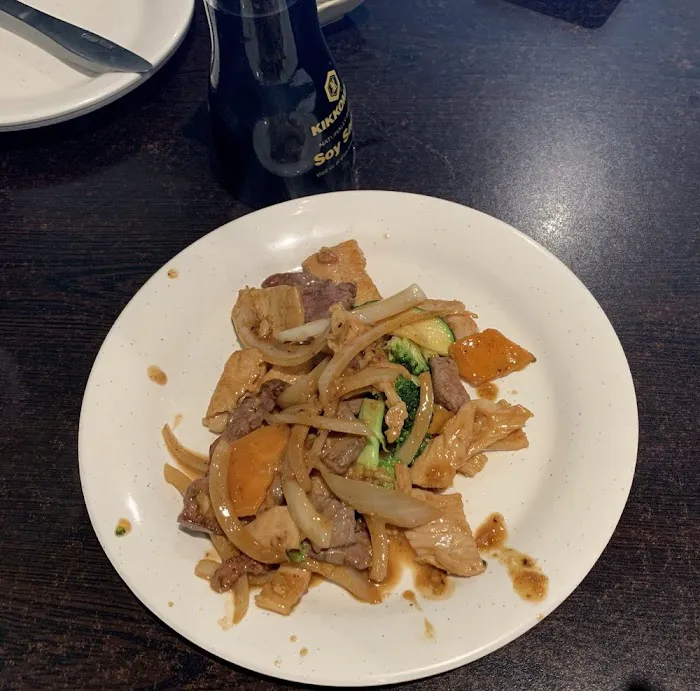 Sushi Palace Picture 9