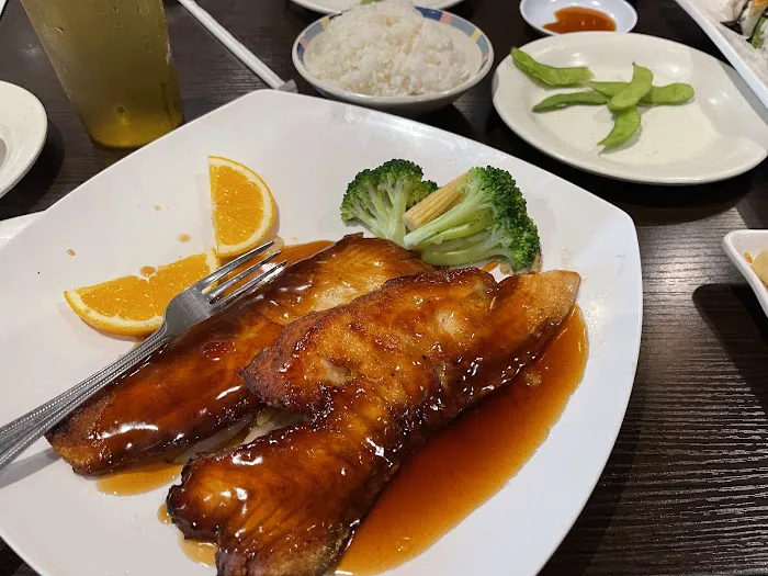 Sushi Palace Picture 7