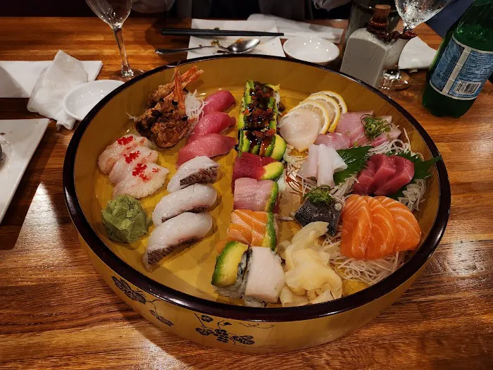 Ichi Sushi & Ramen Picture 7