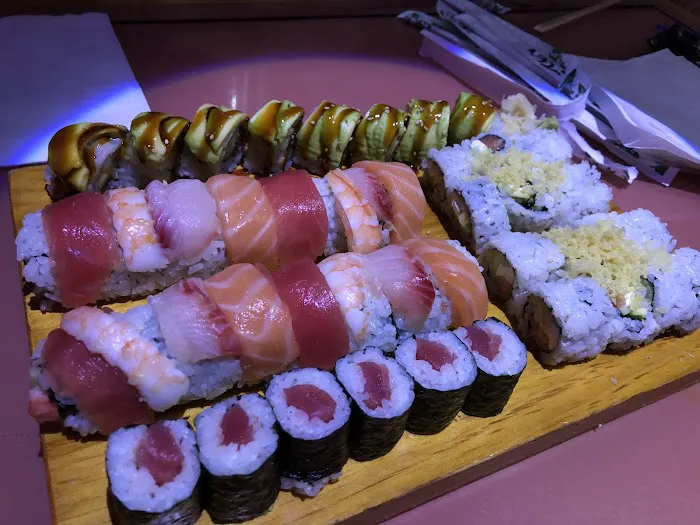 Osaka Sushi Picture 4