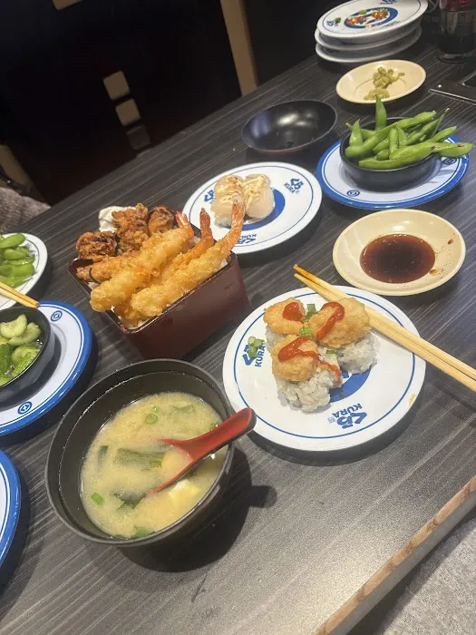 Kura Revolving Sushi Bar Picture 3