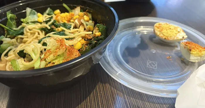 Poke n' Ramen 360 Picture 1