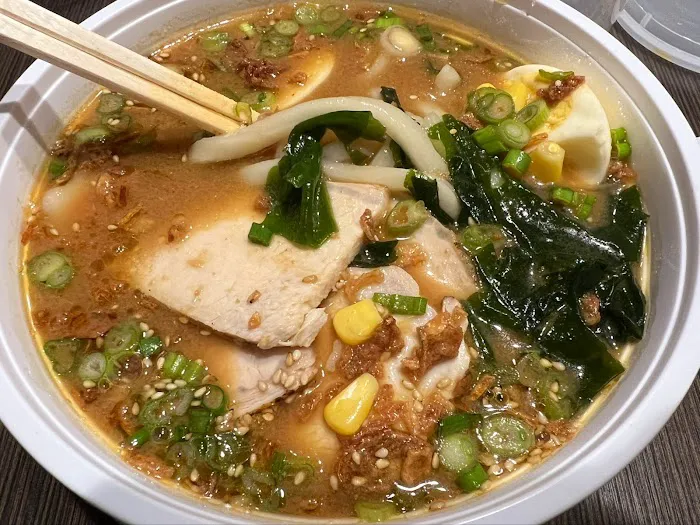 Poke n' Ramen 360 Picture 6