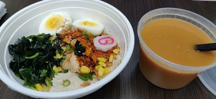 Poke n' Ramen 360 Picture 4