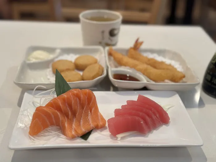 Sushi Village Picture 6