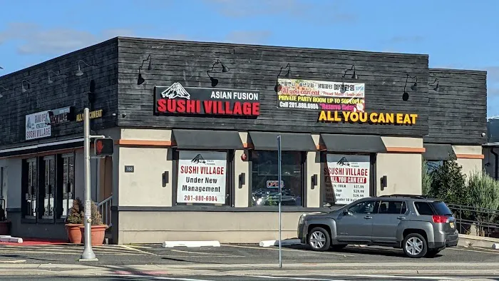 Sushi Village Picture 7
