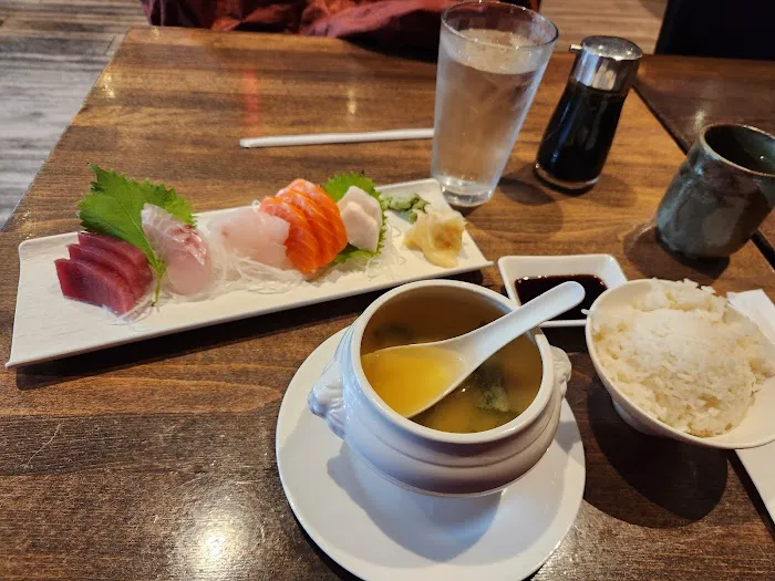 Ginban Asian Bistro Picture 4