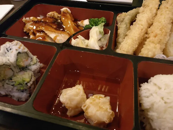 Yoma Yama Sushi Picture 11