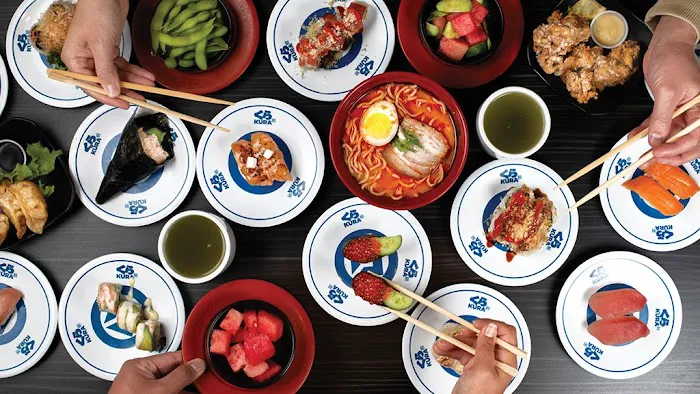Kura Revolving Sushi Bar Picture 2