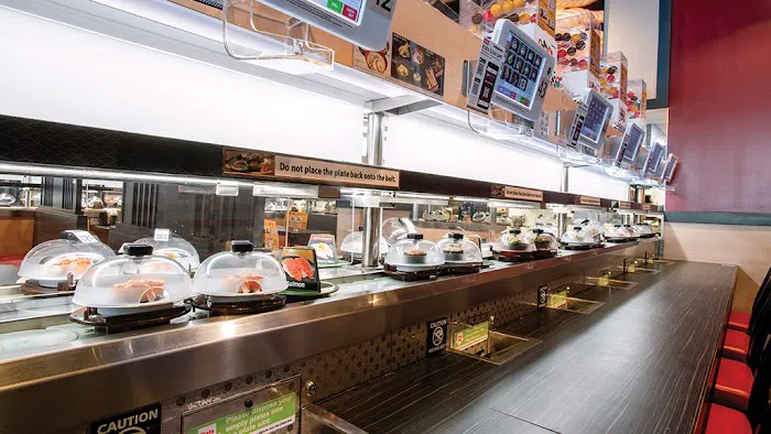 Kura Revolving Sushi Bar Picture 3