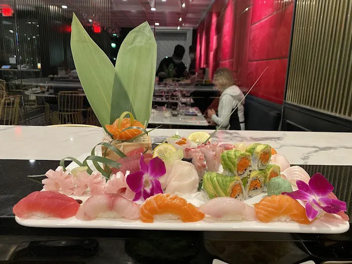 Akai Lounge - Scarsdale Picture 2