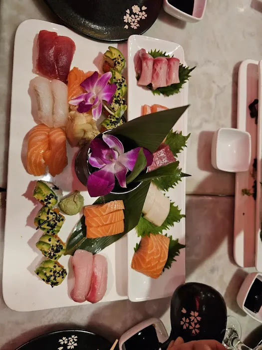 Akai Lounge - Scarsdale Picture 6