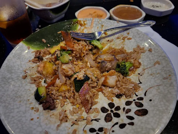 Mikado Sushi Hibachi Restaurant Picture 4