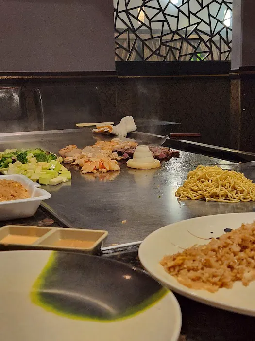 Nikko Hibachi Sushi & Lounge Picture 3