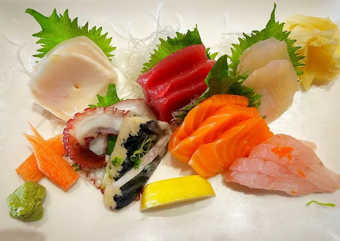 Aki Sushi Picture 3