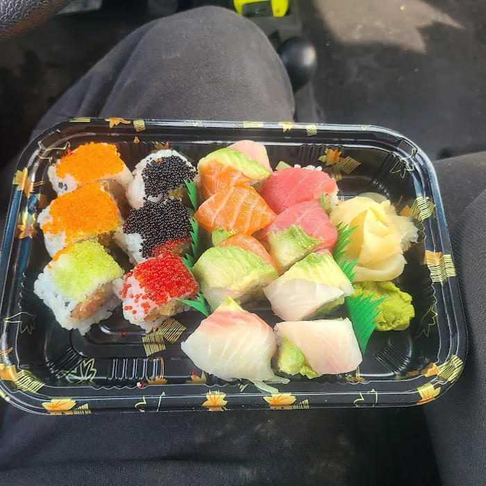 Aki Sushi Picture 9