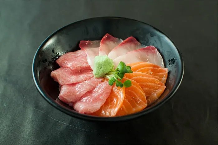 Matsu Sushi & Grill Picture 5